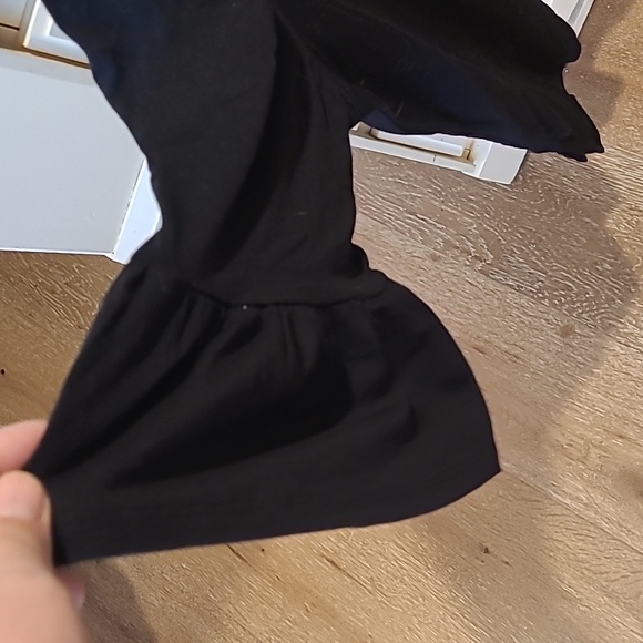 NWT Black bell flutter sleeve top - Picture 2 of 3